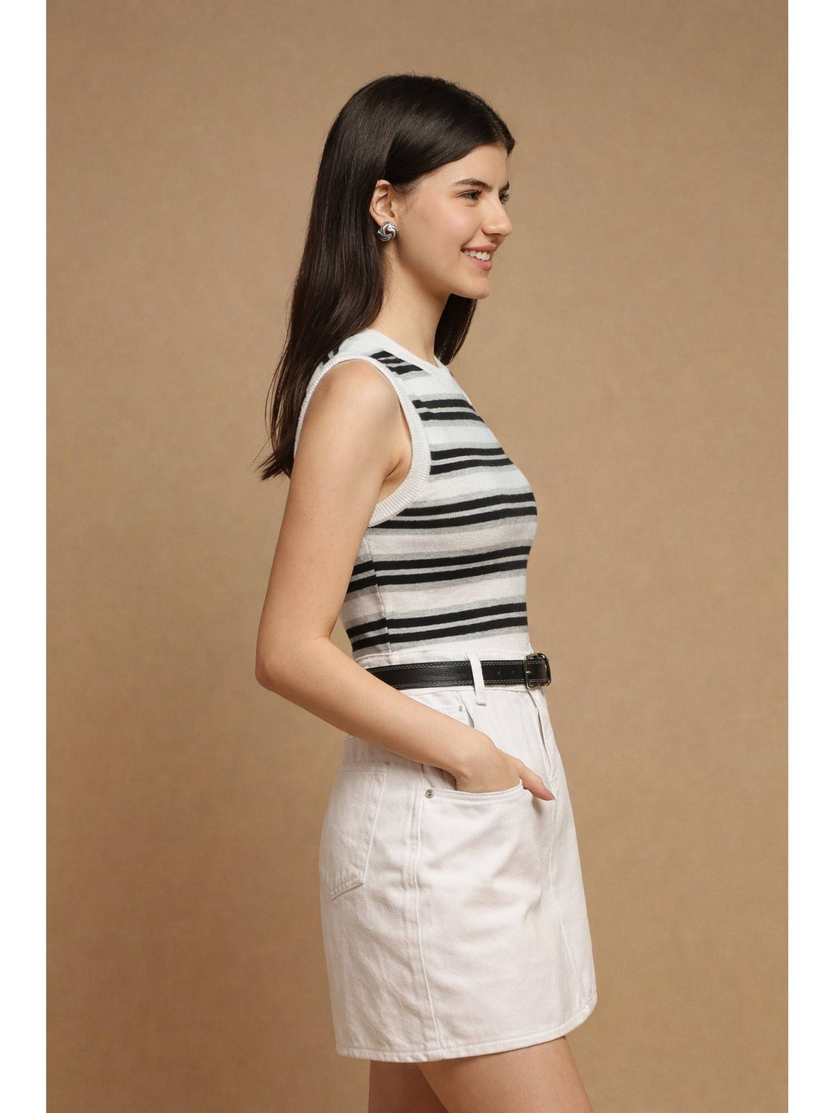 Women Off-White Sleeveless Woven Top | CT61 - view 3