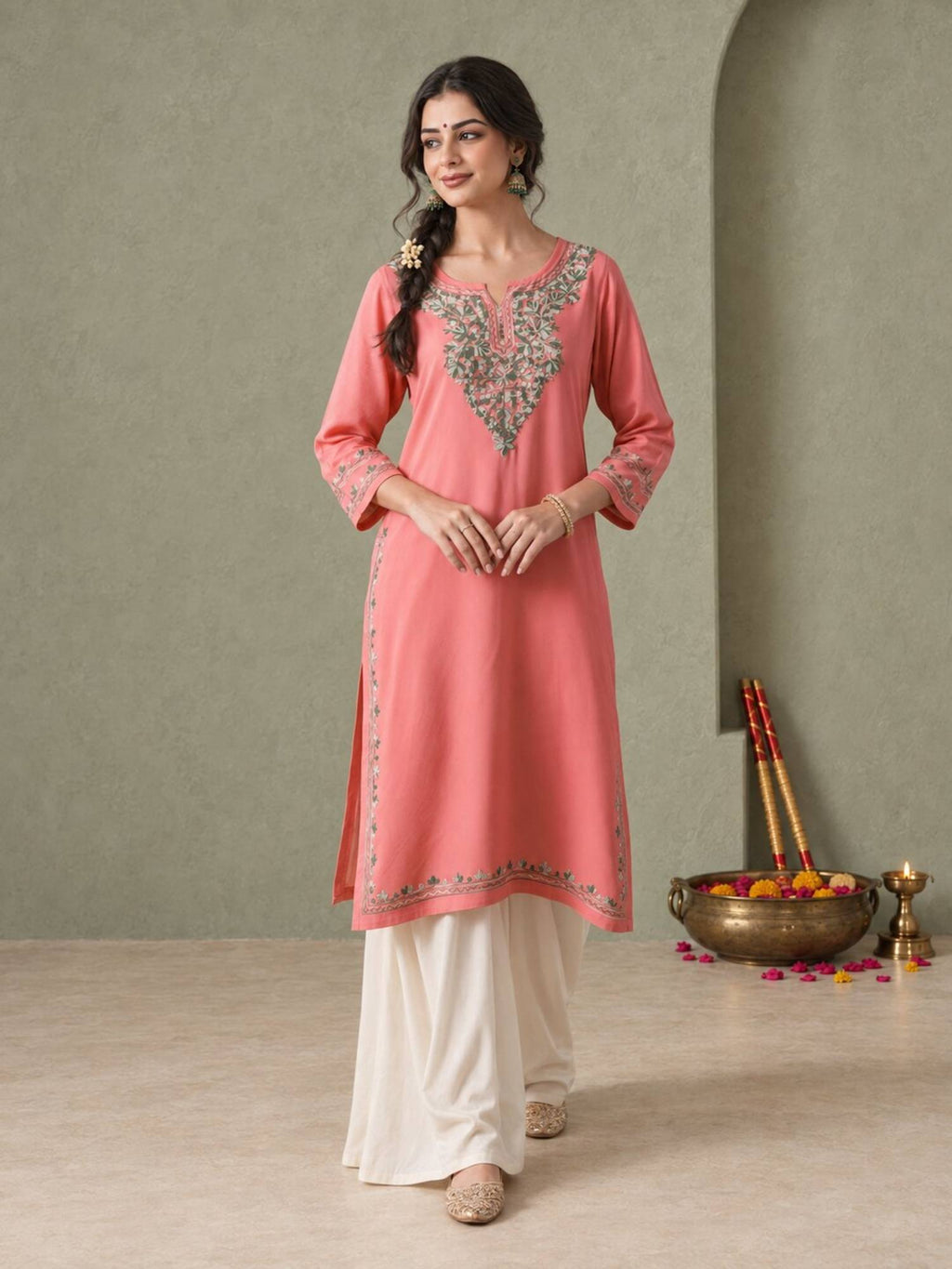 Women Aari Embroidered Viscose Rayon Keyhole Neck Kurta | U3S - view 9