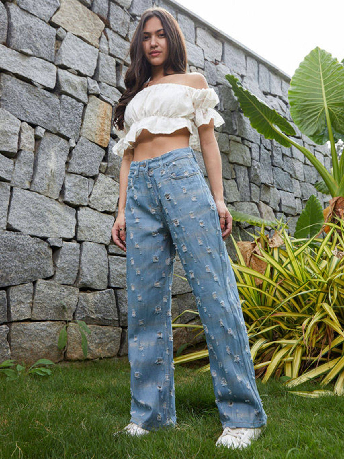 Women Sky Blue Metallic-Brush Straight-Fit Denim Jeans | RF89 - view 4