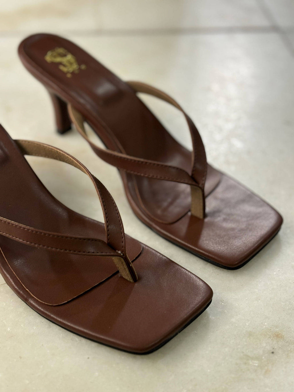Brown Thong Heels | H78 - view 3