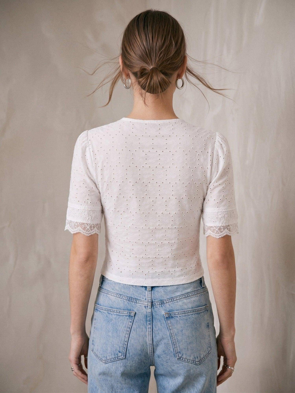 White V Neck Scalloped Lace Button Down Crop Top | CT61 - view 5