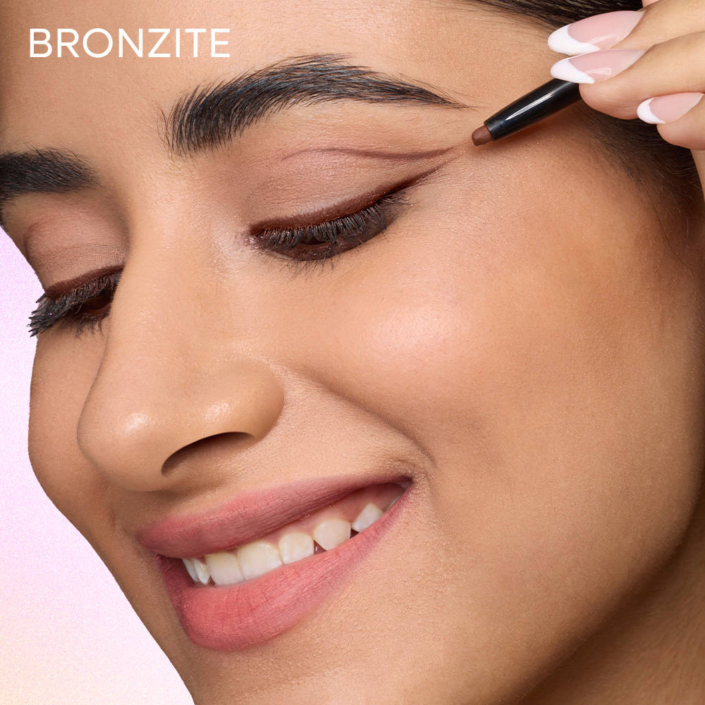 Nykaa GLAMOReyes Waterproof & Smudgeproof Colored Kajal Eyeliner Eye Pencil | E20 - view 2