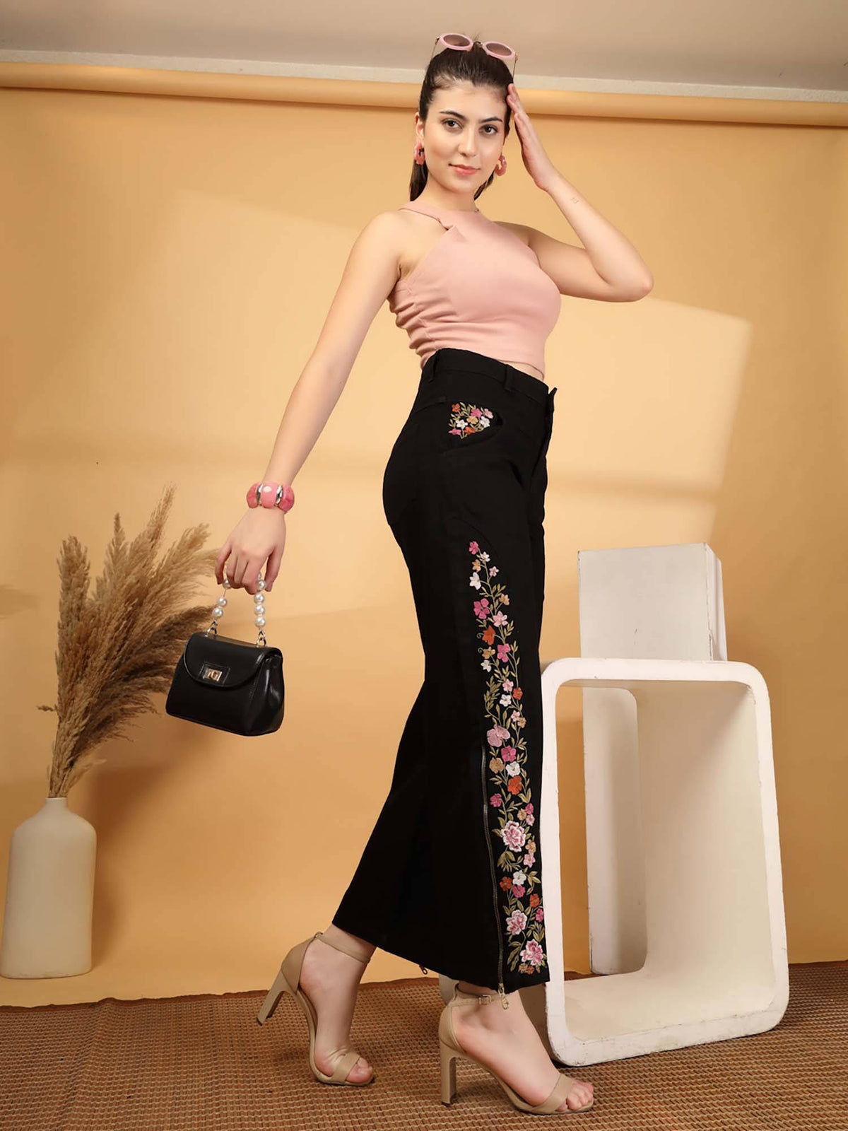 Embroidered Wide Leg Black Jeans | BG78 - view 8