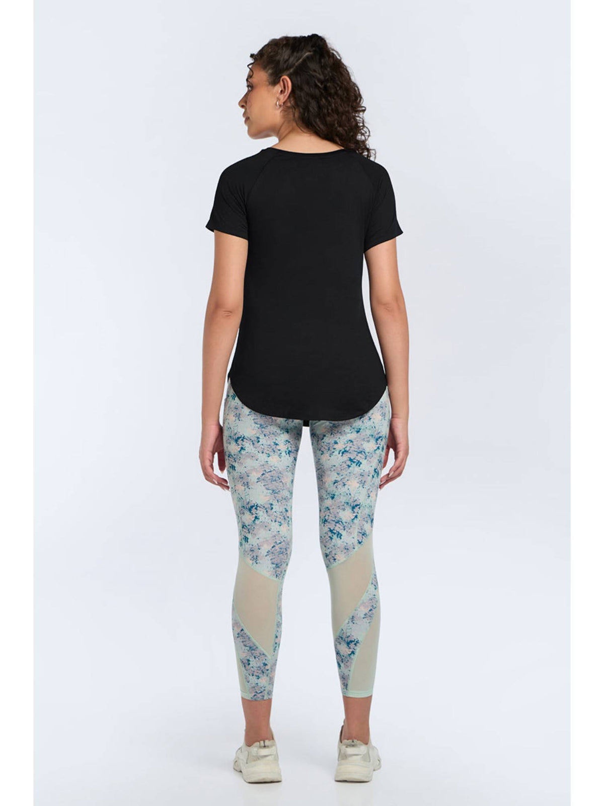 Women Black Easy Curve T-Shirt | TT89 - view 5