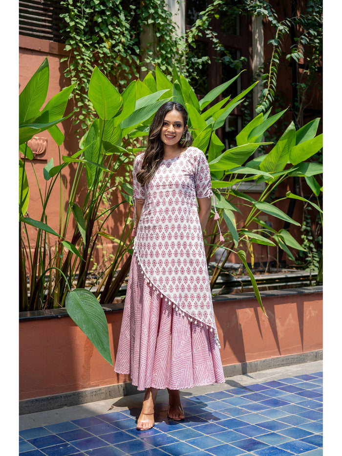 White Pure Cotton Block Printed Kurta With Inner (Set of 2) | FY93 - view 1