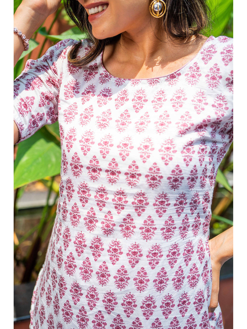 White Pure Cotton Block Printed Kurta With Inner (Set of 2) | FY93 - view 4
