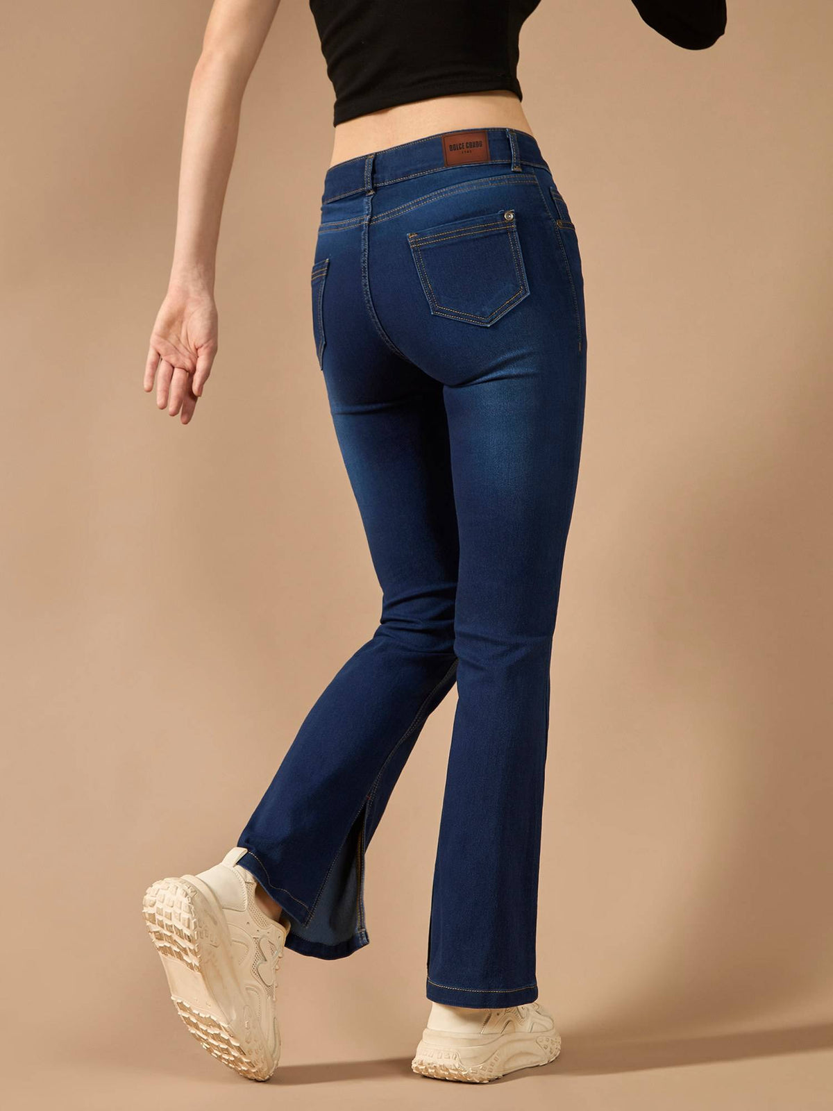 Women Blue Flared Mid Rise Stretchable Denim Jeans | BT10 - view 4