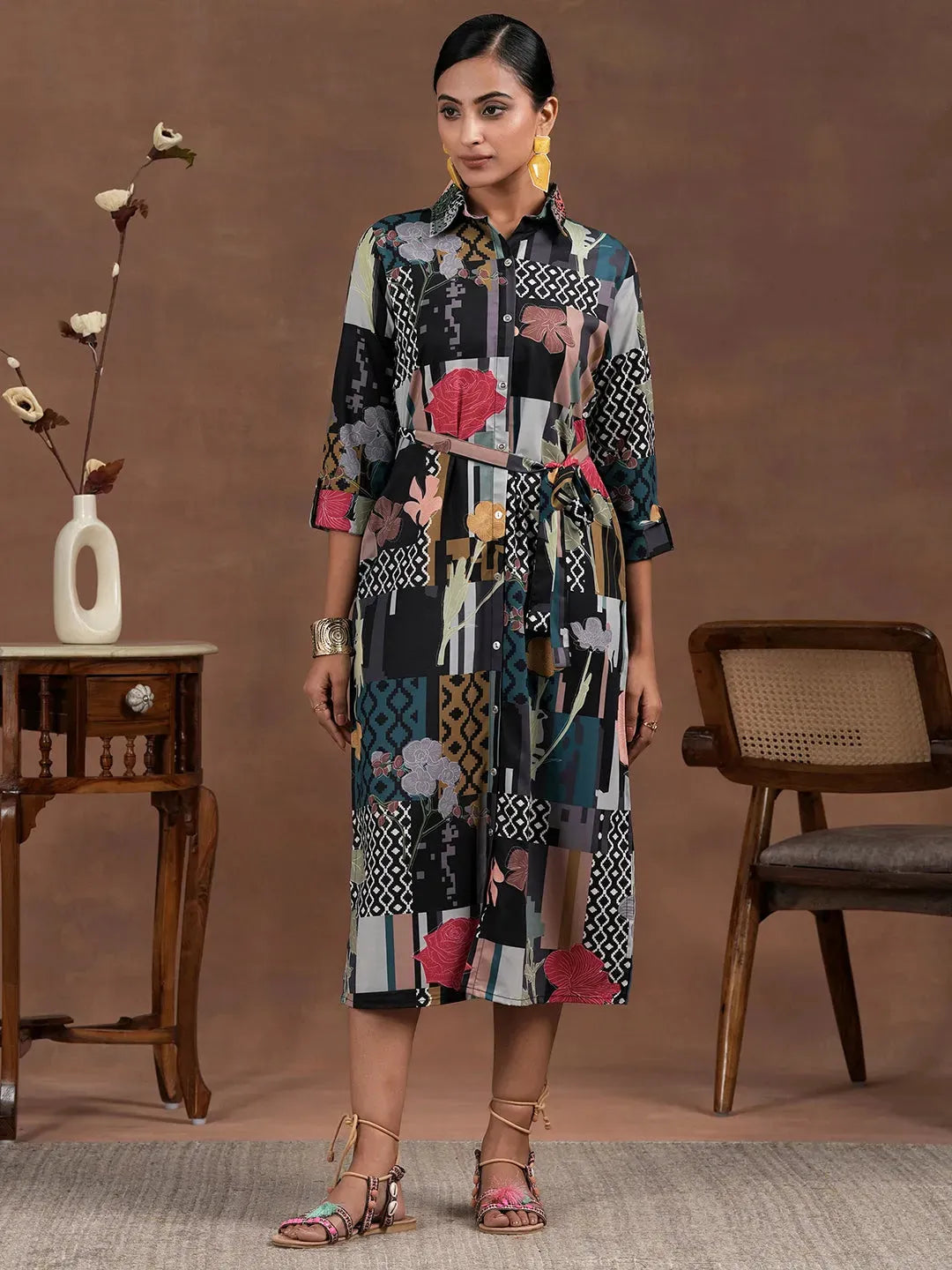 Gerua Multicoloured Printed Crepe Shirt Dress With Belt