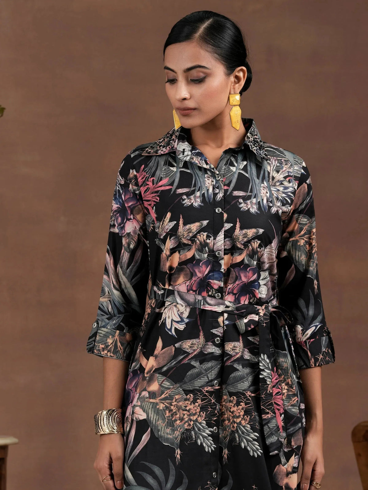 Gerua Black Printed Crepe Shirt Dress With Belt