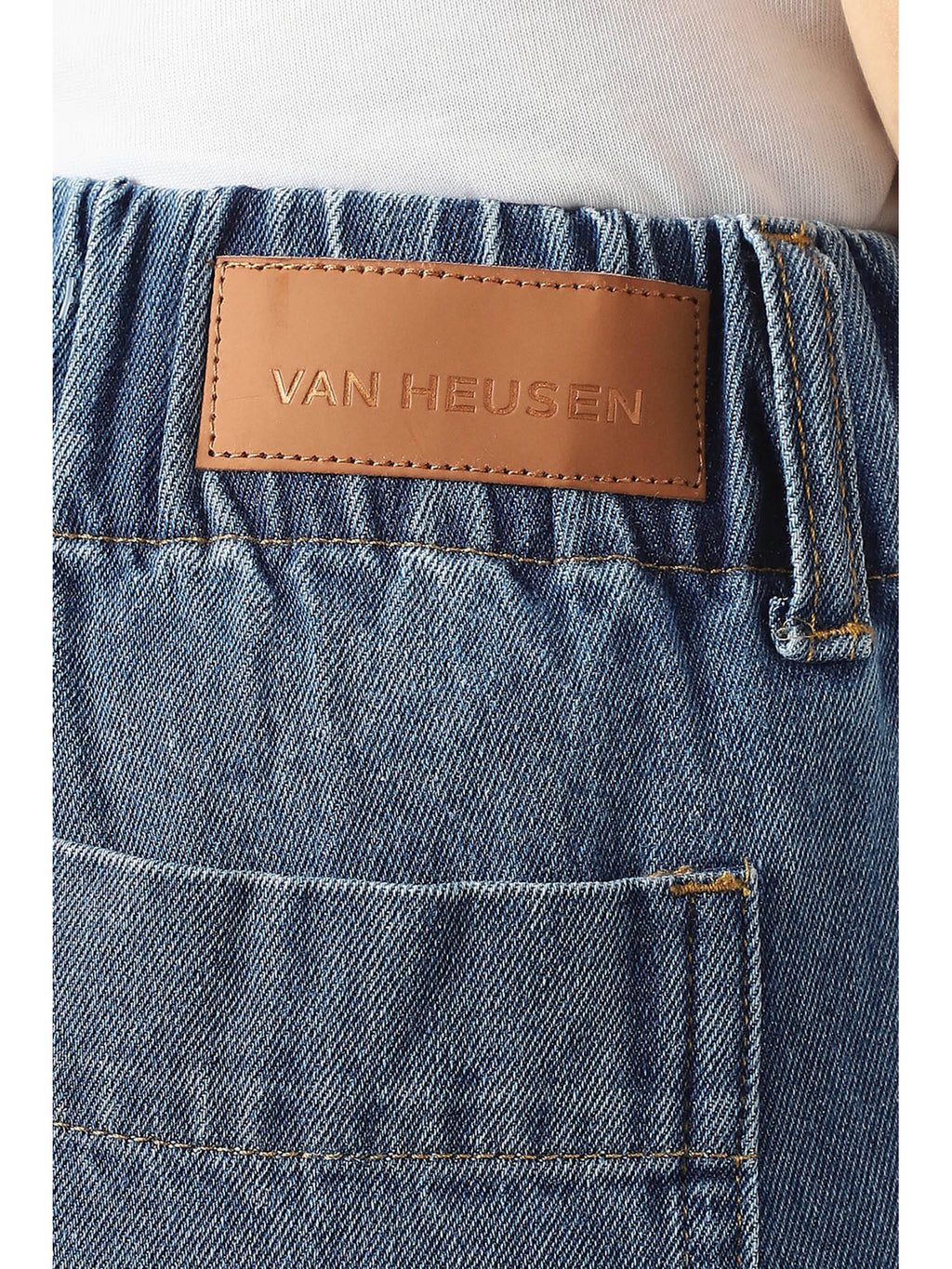Women Blue Mid Wash Jeans | ST23 - view 6