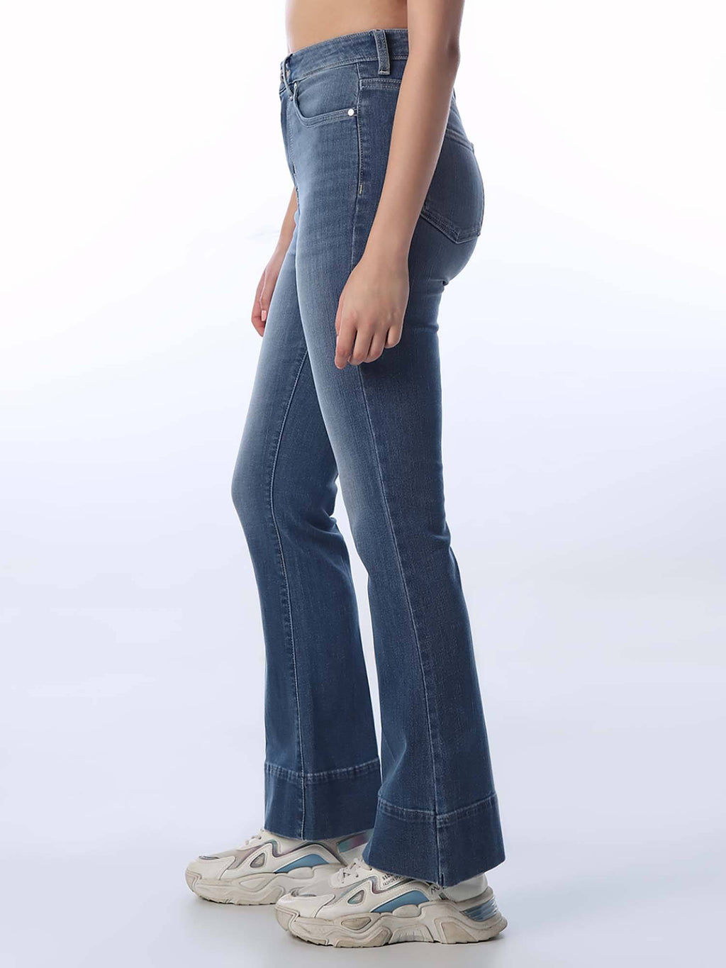 Women Solid Slim Fit High-Rise Blue Jeans | BT10 - view 4