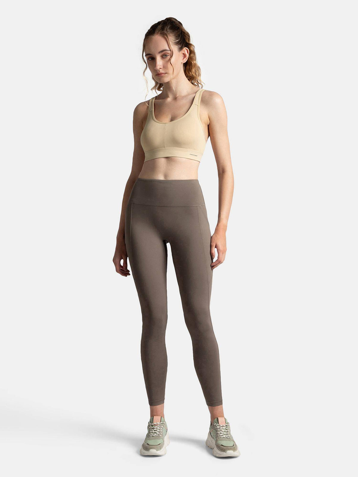 MI18 Wirefree Padded Soft Touch Microfiber Elastane Sports Bra - White | sb09 - view 12
