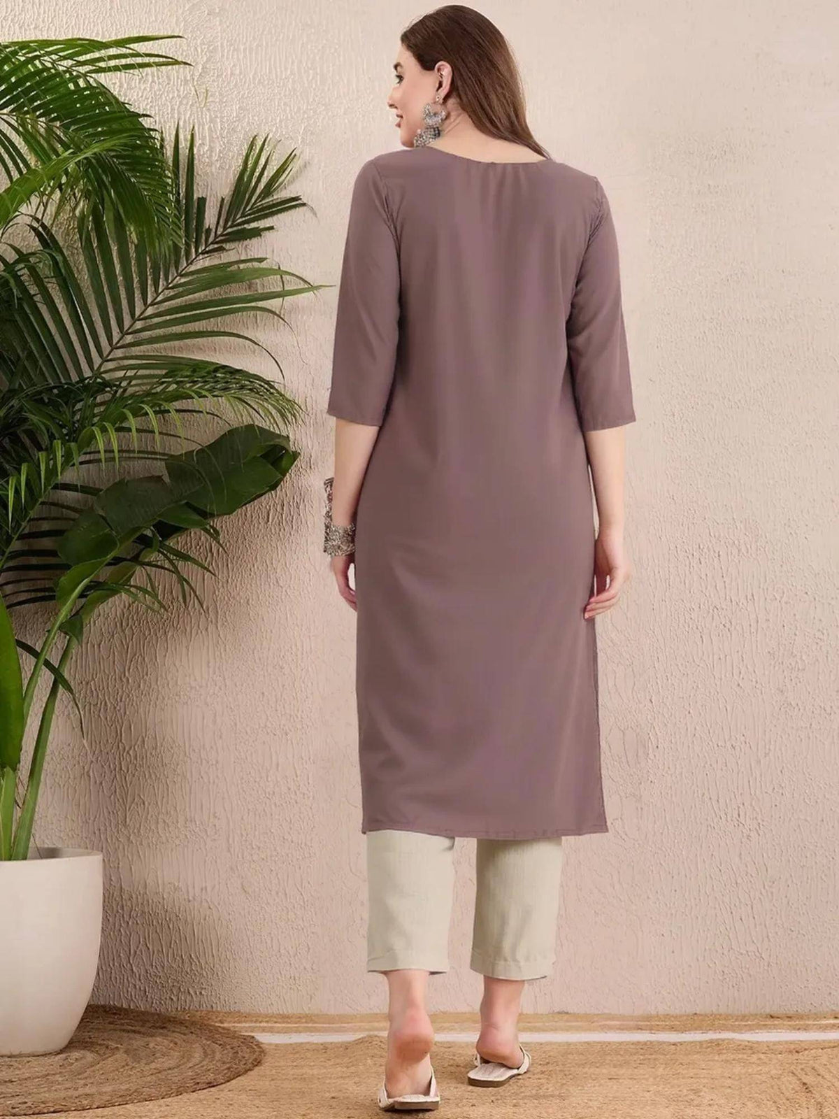 Women Stylish Crepe Printed Straight Kurta - Mauve | U3S - view 4