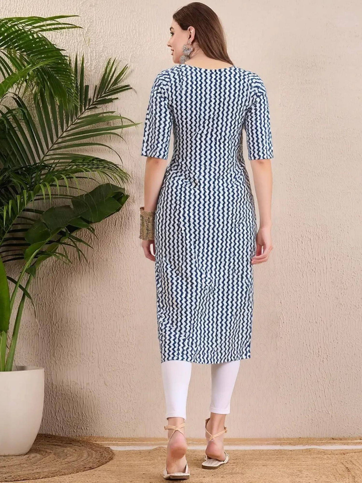 Women Stylish Crepe Printed Straight Kurta - Blue | FY93 - view 4