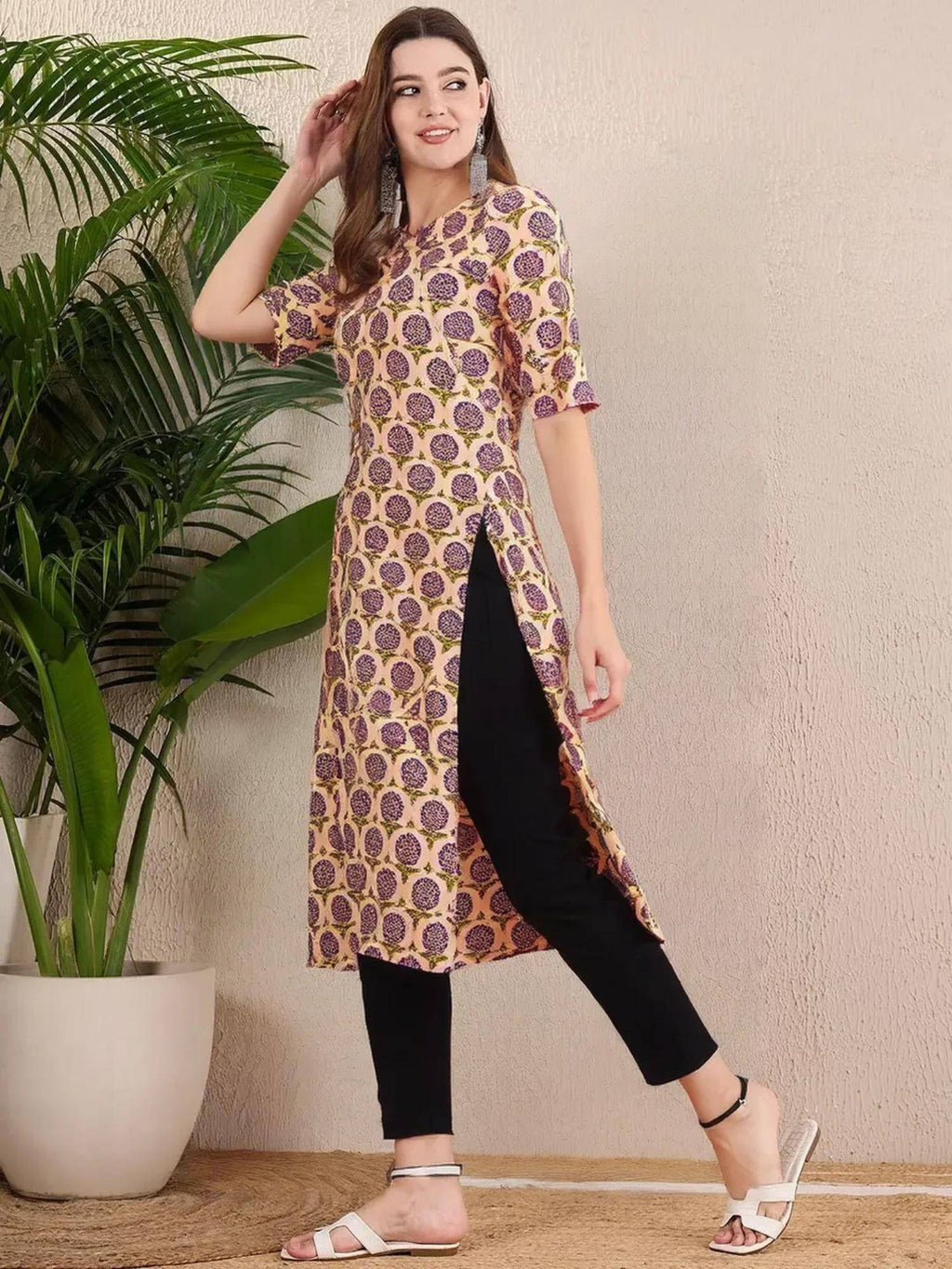 Women Stylish Crepe Printed Straight Kurta - Peach | KDG - view 2