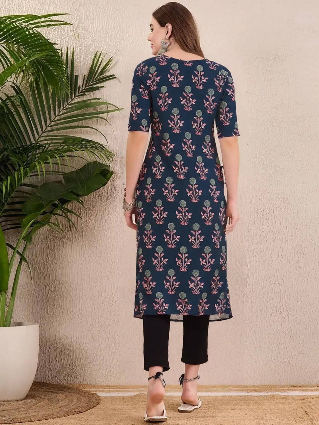 Women Stylish Crepe Printed Straight Kurta - Blue | U3S - view 4