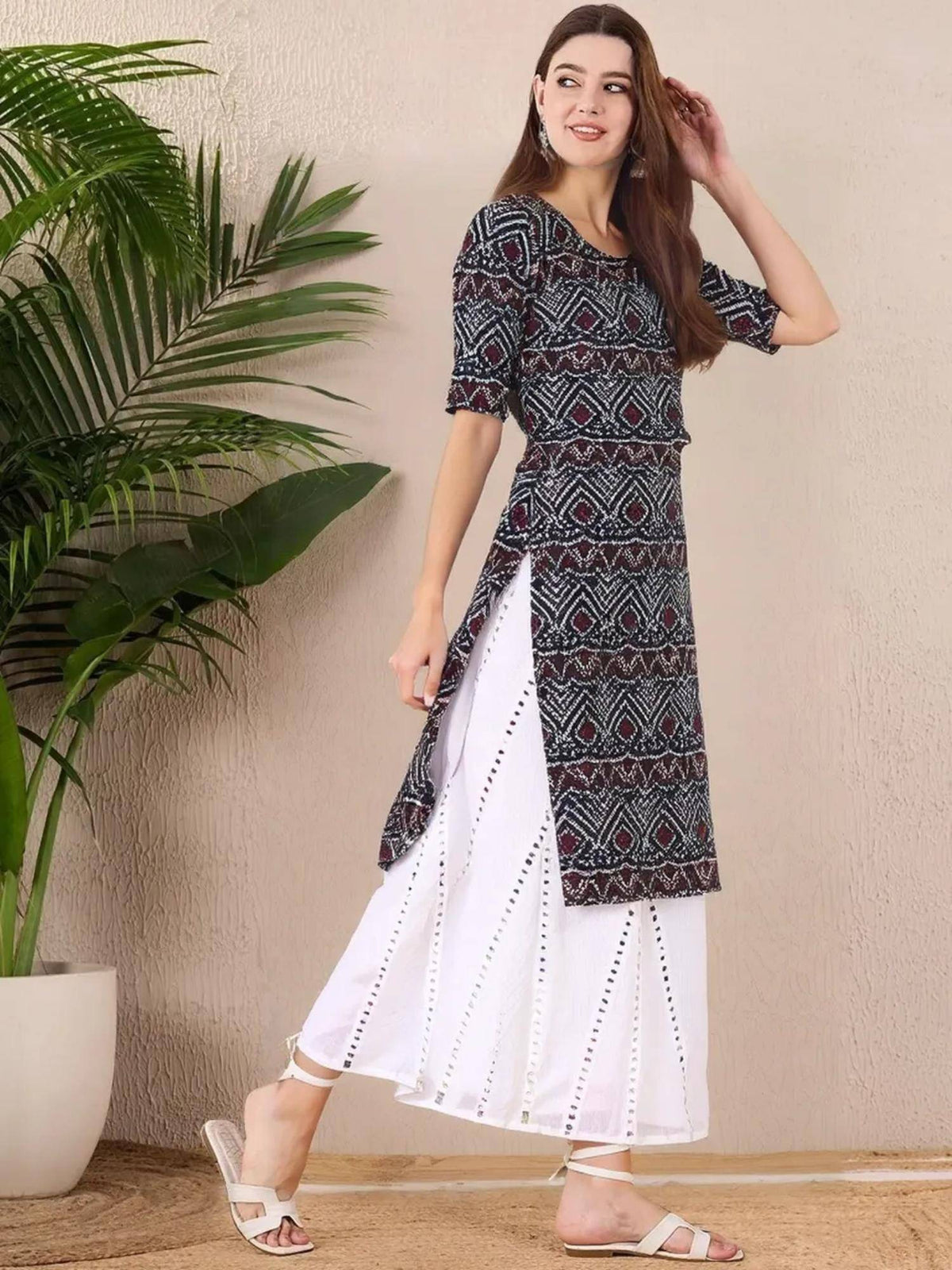 Women Stylish Crepe Printed Straight Kurta - Maroon | U3S - view 7