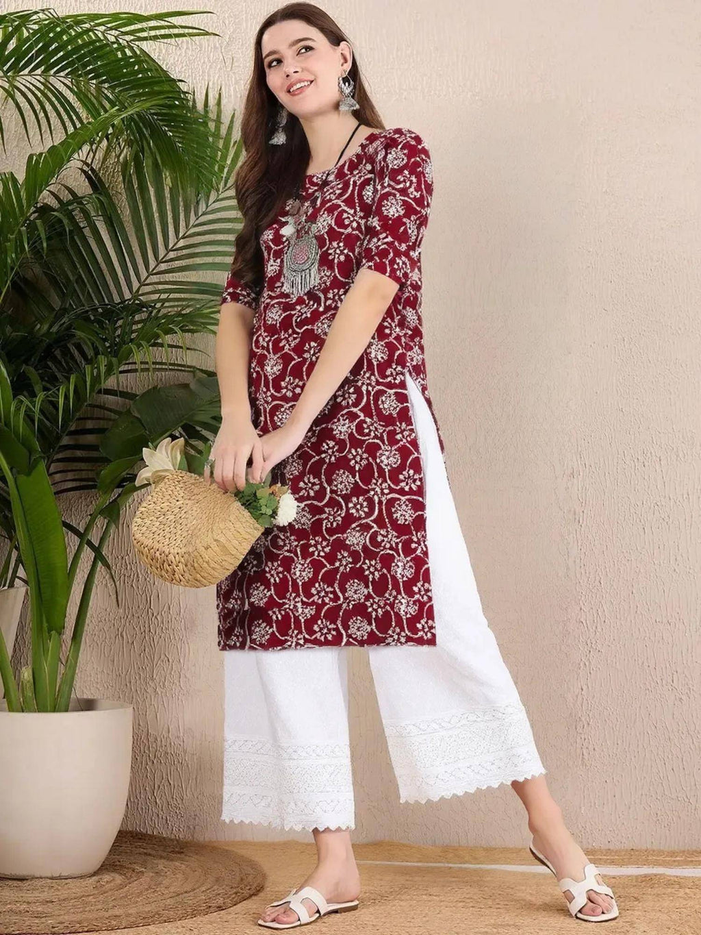 Women Stylish Crepe Printed Straight Kurta - Maroon | FY93 - view 3