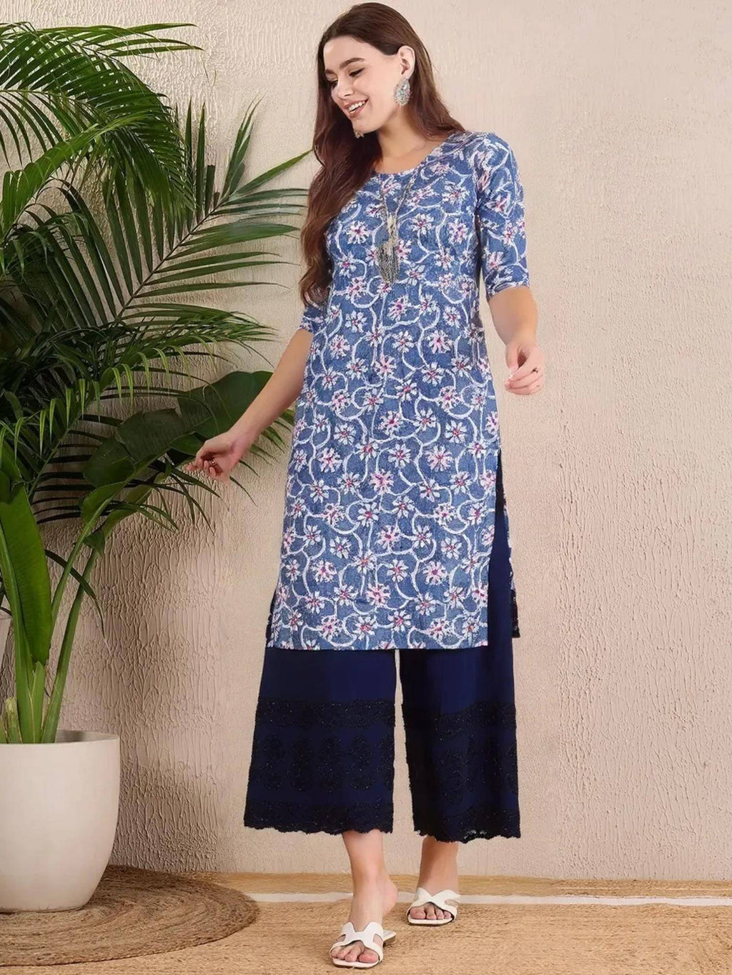 Women Stylish Crepe Printed Straight Kurta - Maroon | KDG - view 5