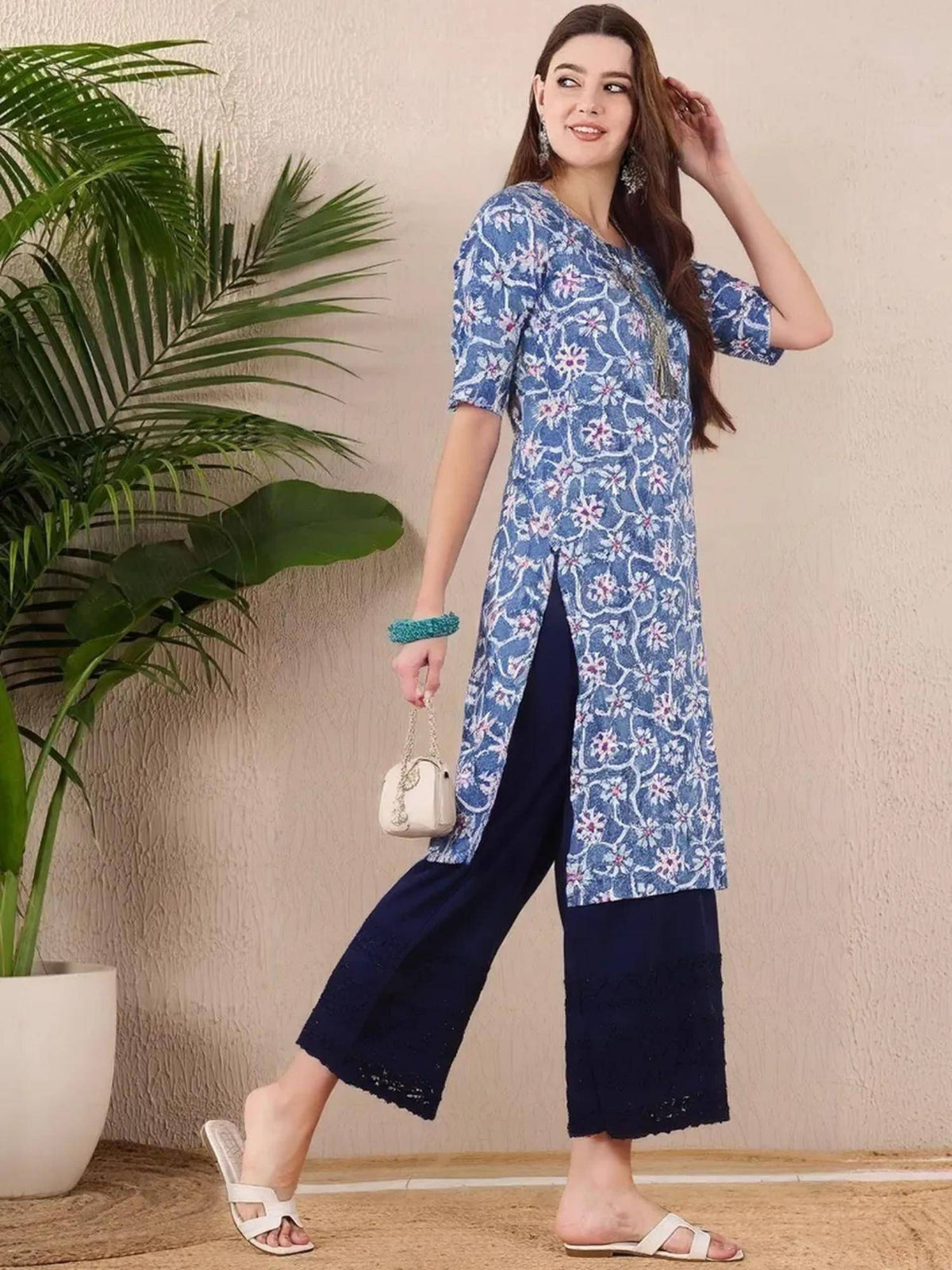 Women Stylish Crepe Printed Straight Kurta - Maroon | KDG - view 7