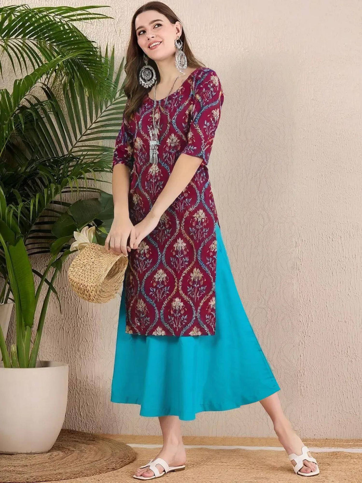 Women Stylish Crepe Printed Straight Kurta - Maroon | FY93 - view 3