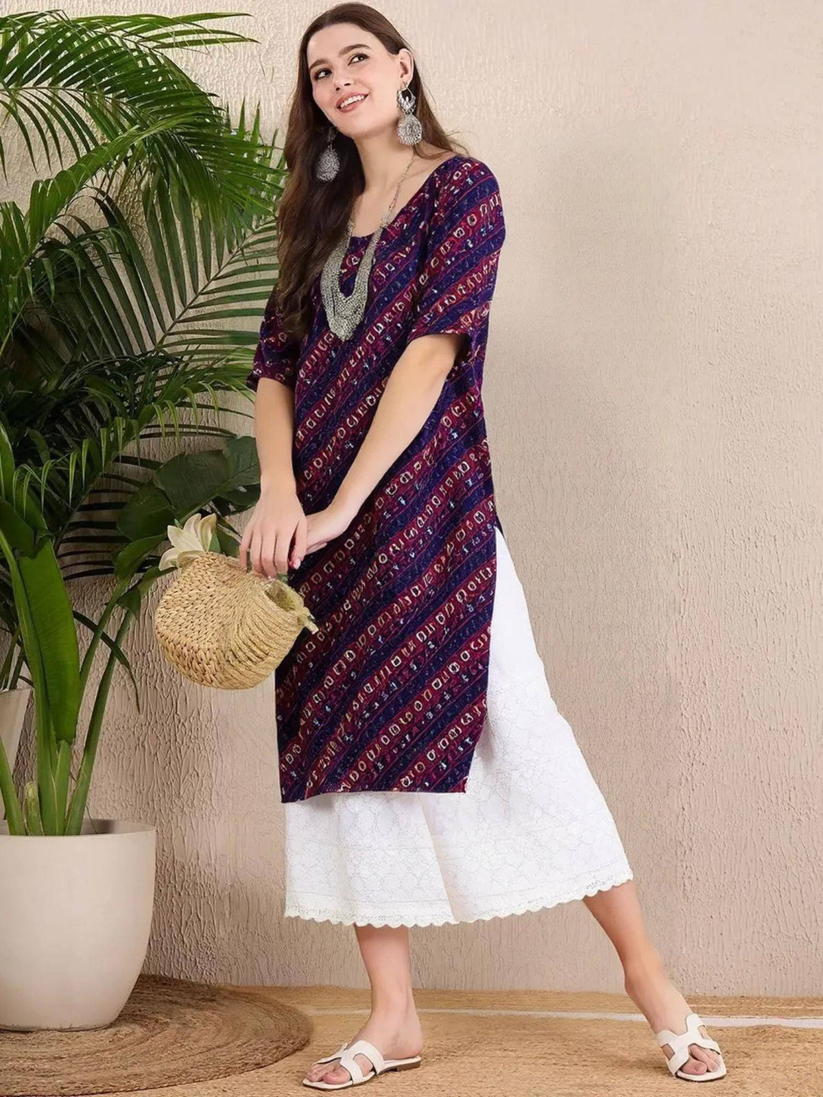 Women Stylish Crepe Printed Straight Kurta - Blue | FY93 - view 3