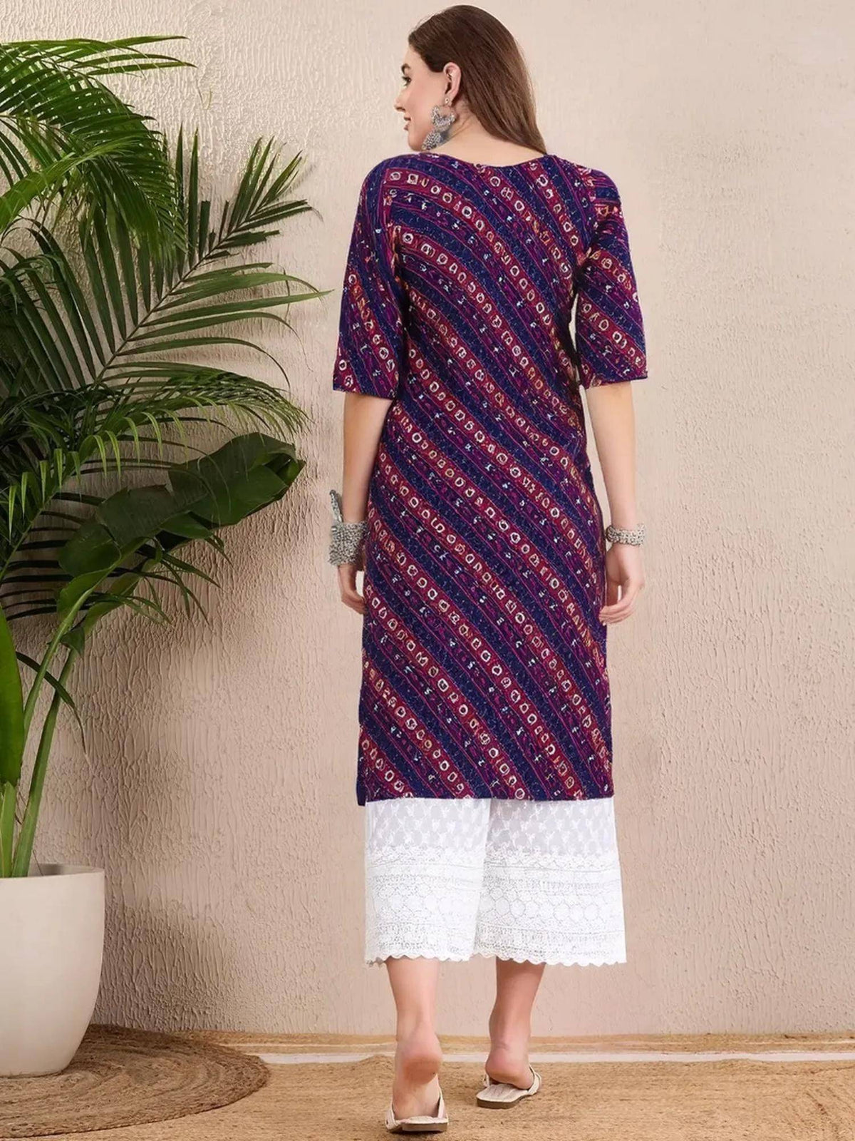 Women Stylish Crepe Printed Straight Kurta - Blue | FY93 - view 4