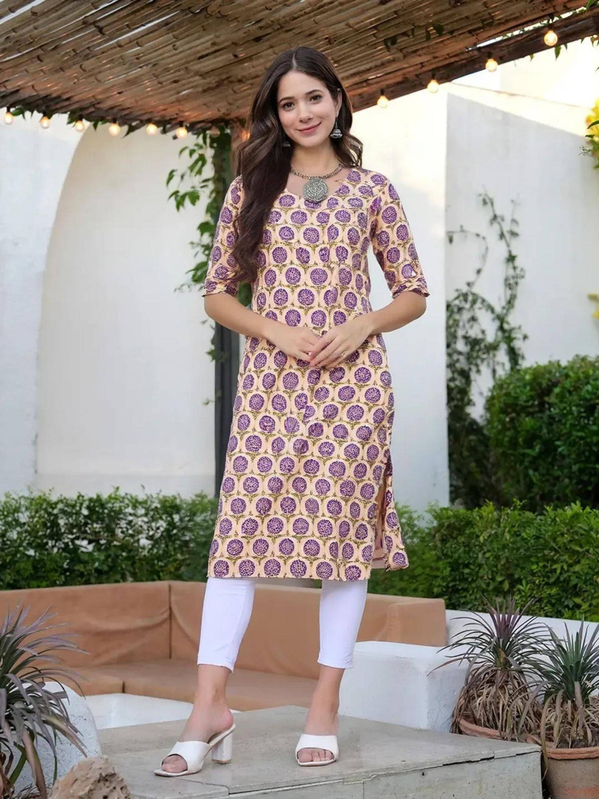 Women Stylish Crepe Printed Straight Kurta - Beige | FY93 - view 3