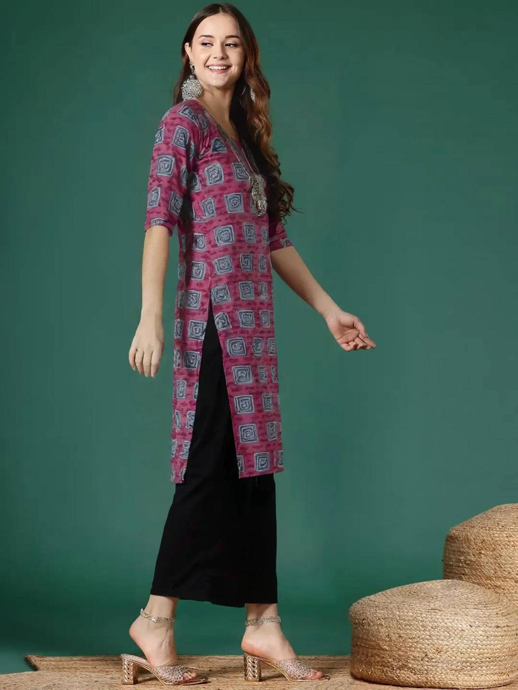 Women Stylish Crepe Printed Straight Kurta - Maroon | KDG - view 2
