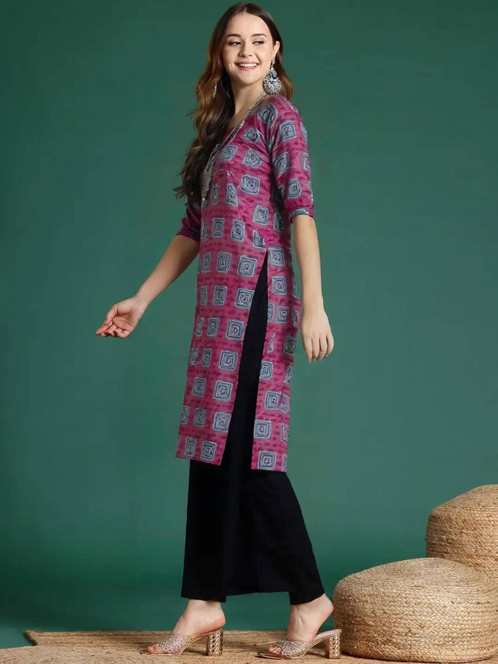 Women Stylish Crepe Printed Straight Kurta - Maroon | KDG - view 3