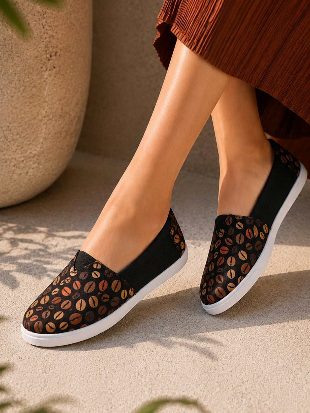 Women Black Casual Ballerina | F61 - view 1