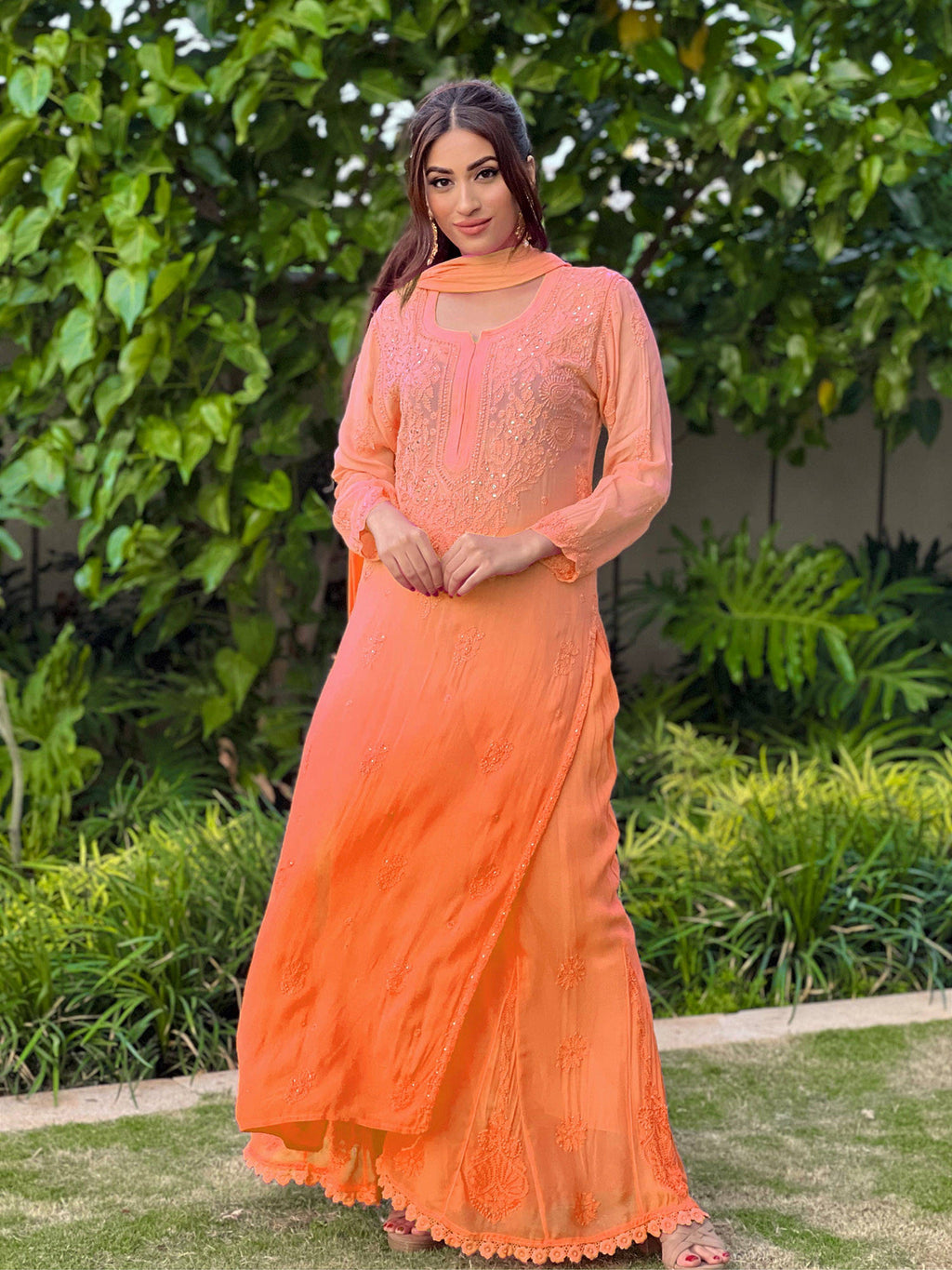 Peach Paradise Ombre Chikankari And Mukaish Kurta | U3S - view 2