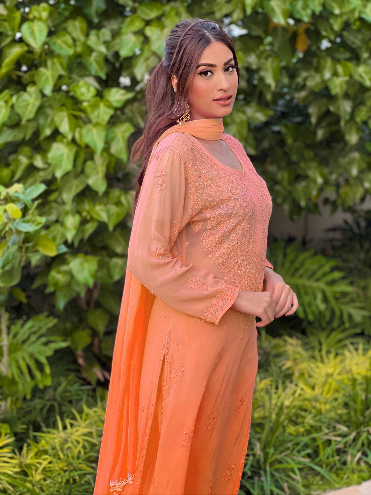 Peach Paradise Ombre Chikankari And Mukaish Kurta | U3S - view 4