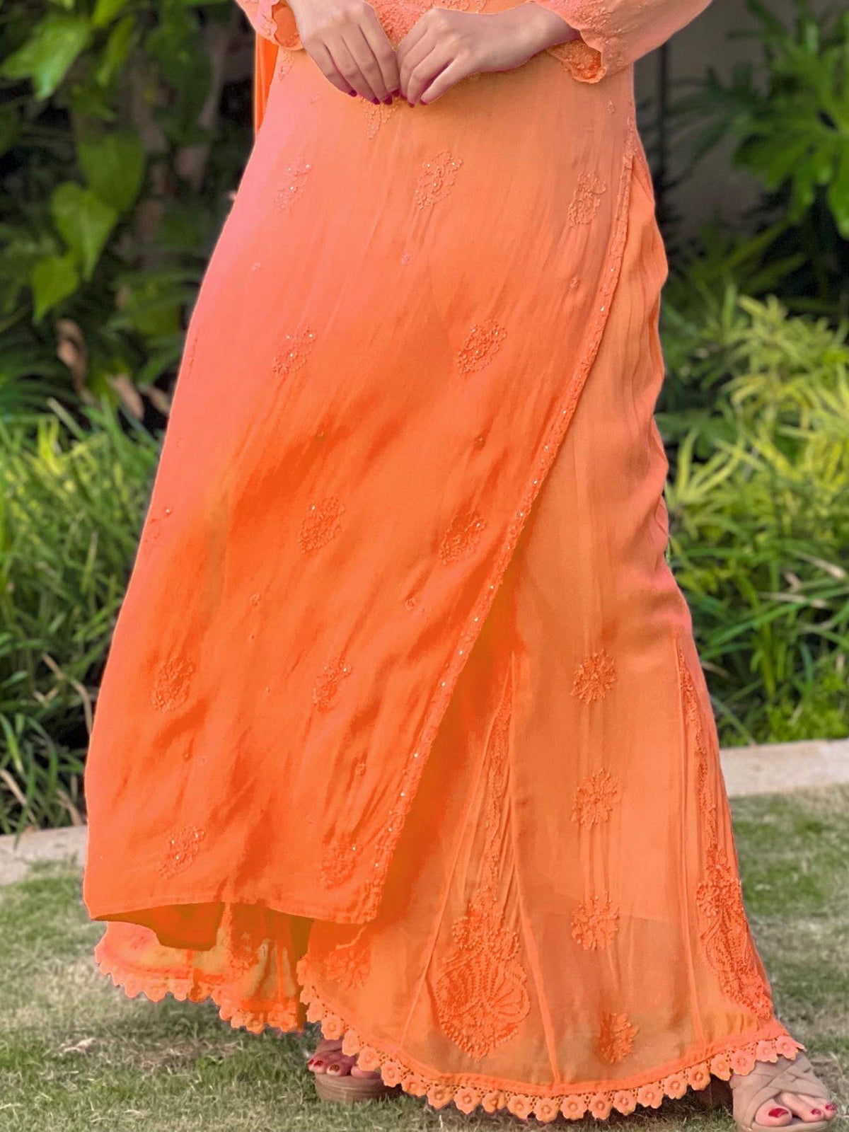 Peach Paradise Ombre Chikankari And Mukaish Kurta | U3S - view 7