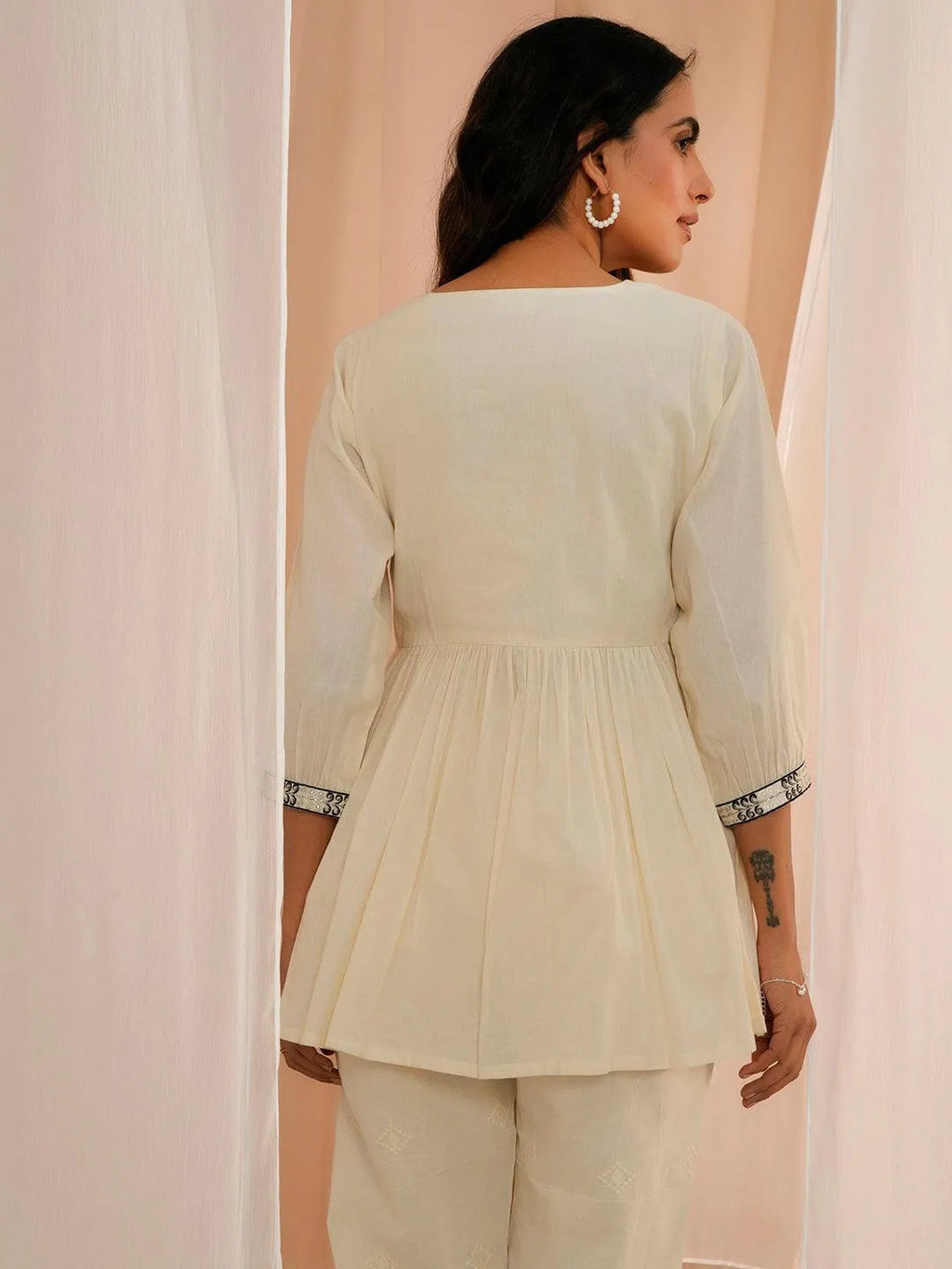 Libas Off White Yoke Design Cotton A-Line Kurti P23