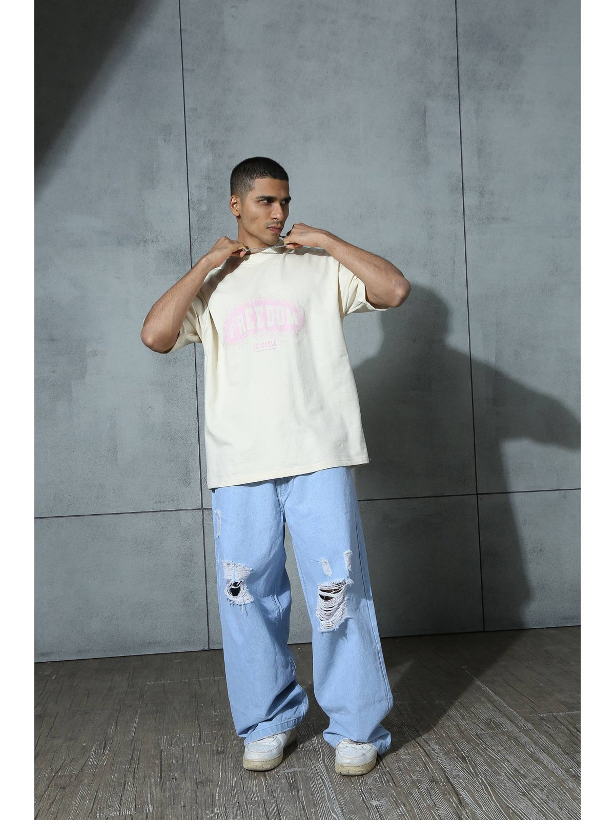 Distressed Blue Baggy Jeans | RF89 - view 1