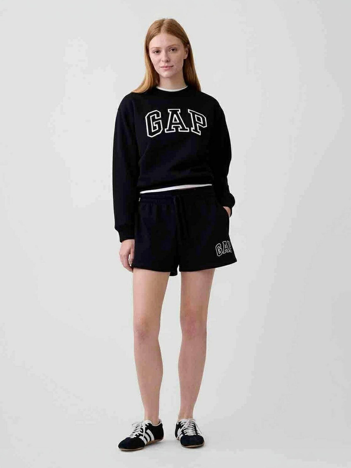 Black Women's Logo Crew Neck Full Sleeve Sweatshirt | HD56 - view 5