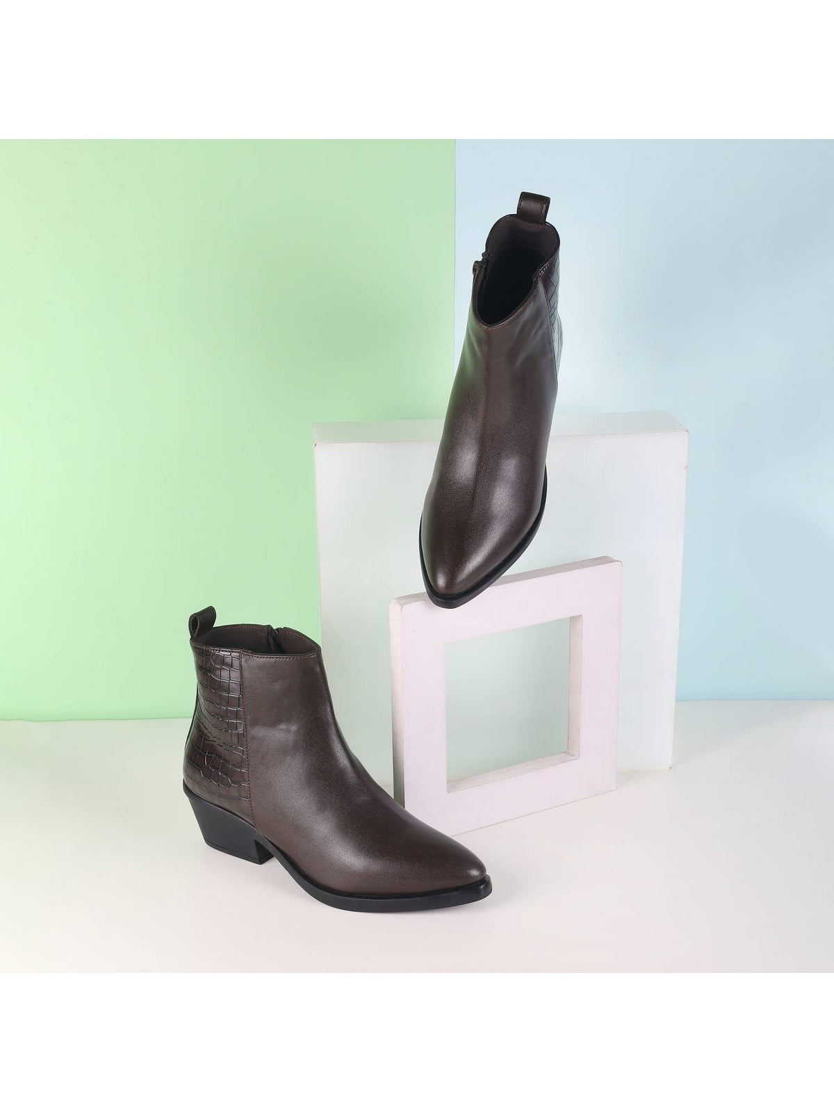Women Brown Casual Boots | BT61 - view 1