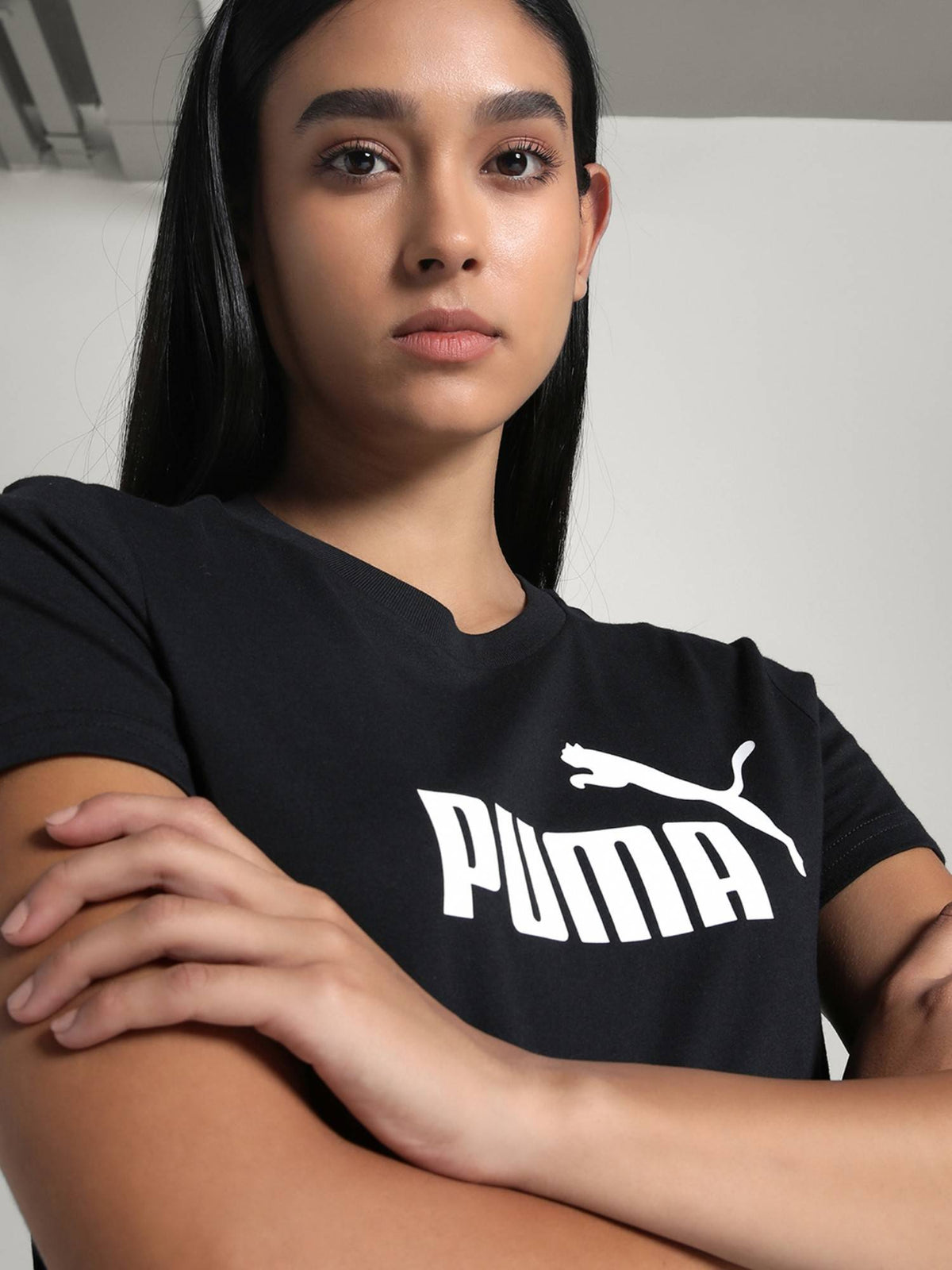 Black No. 1 Logo Women's T-shirt | TS56 - view 3