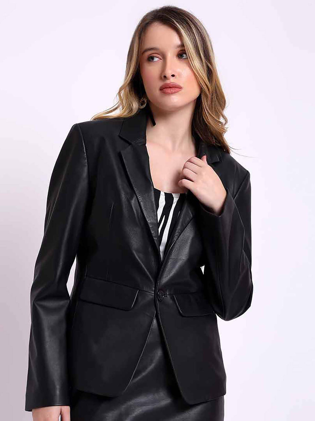 Black Solid Blazer Jacket | JC78 - view 1