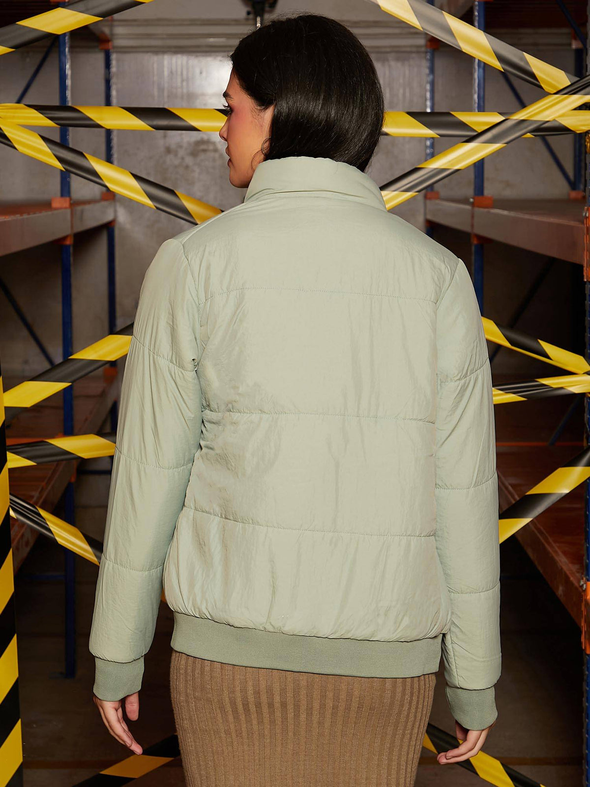 Green Solid Puffer Jacket | JC78 - view 4