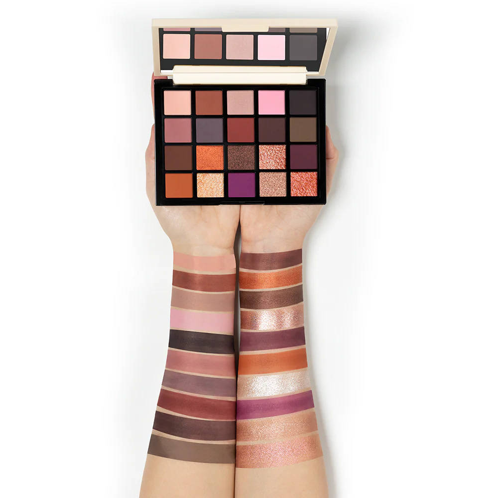 Shadow Gallery 20 Color Eyeshadow Palette | E20 - view 2