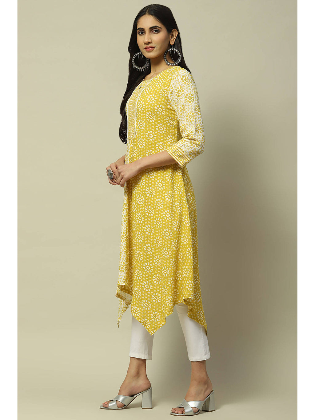 Yellow Rayon Straight Kurta | U3S - view 3