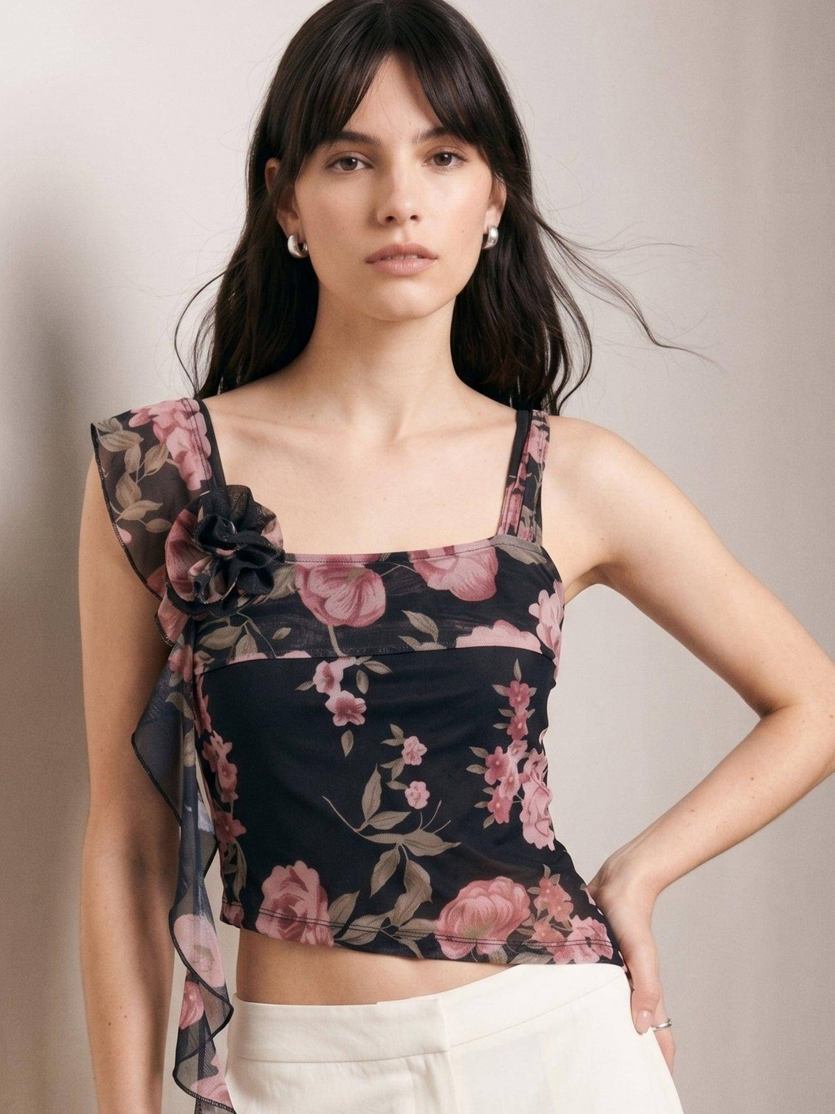 Black All Over Floral Printed Fitted Crop Top | CT61 - view 3