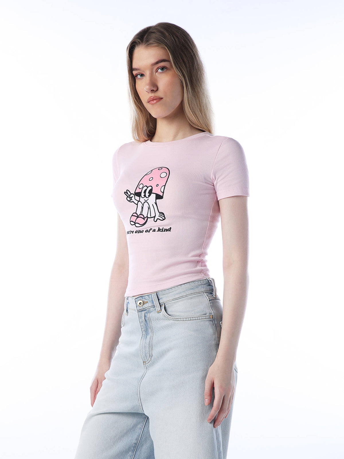 Women Embroidered Slim Fit Pink T-Shirt | O24 - view 6