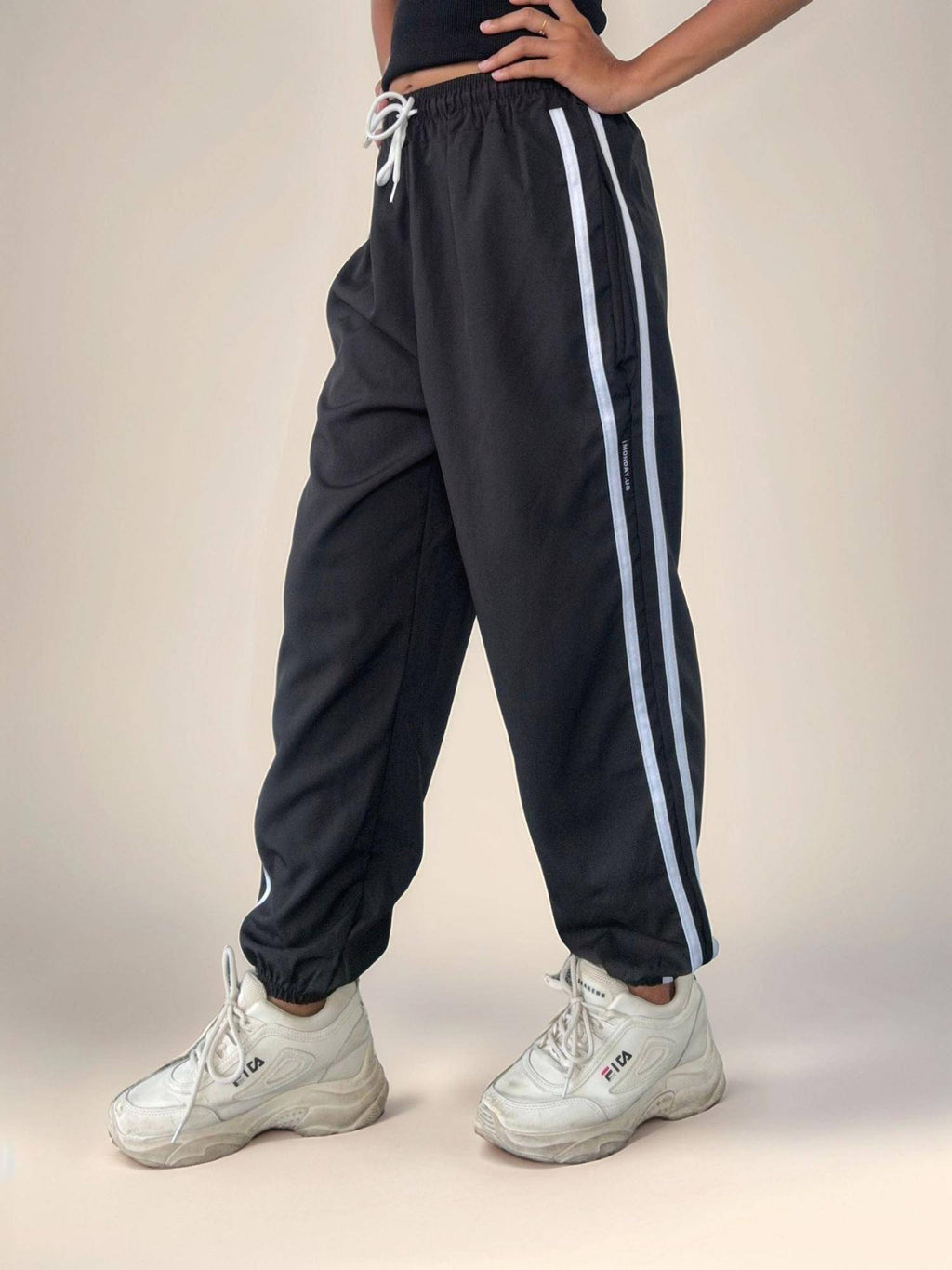 Black Contrast Striped Jogger | WJ89 - view 1
