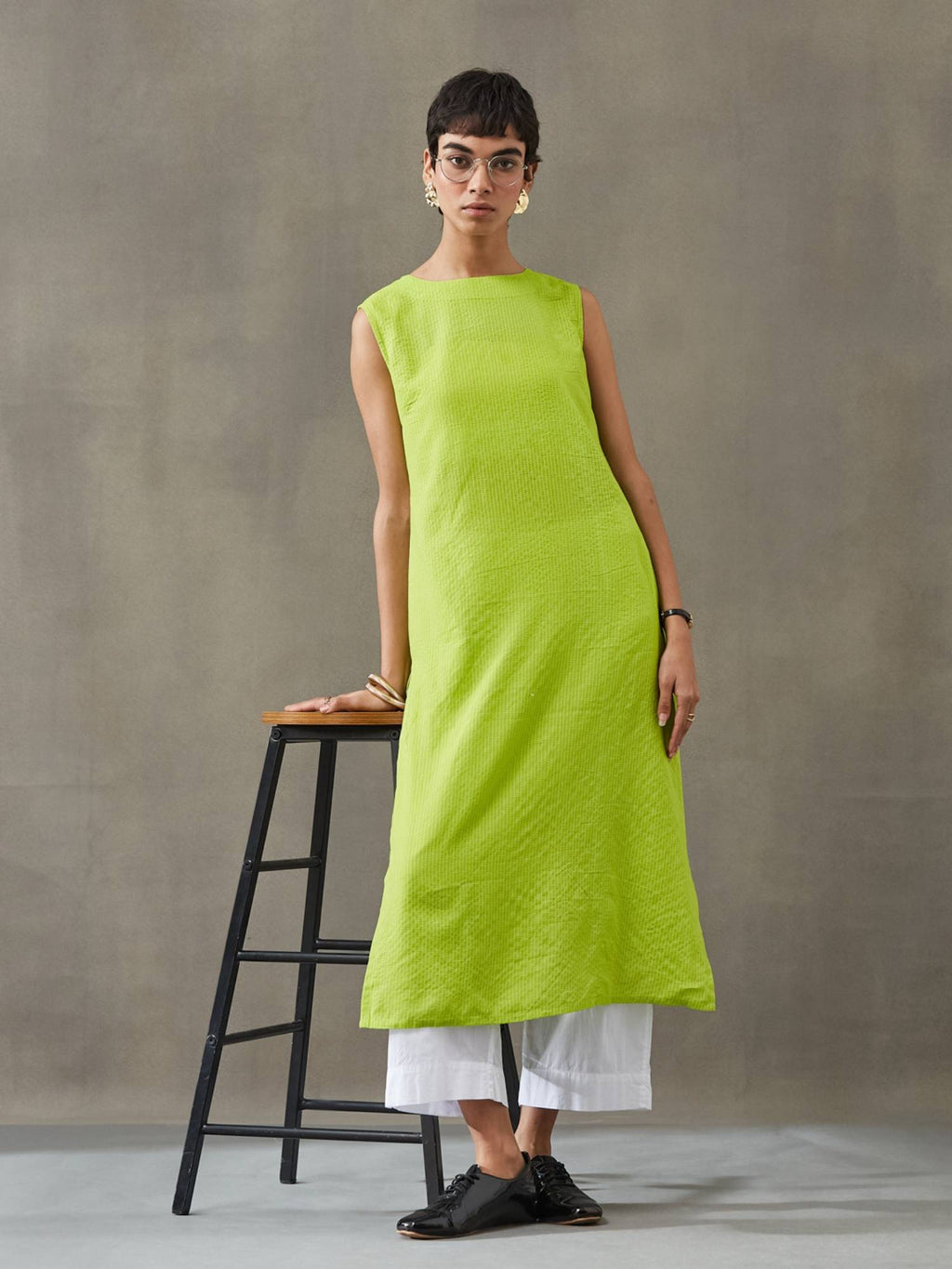Women Cotton Thread Work Straight Kurt | FY93 - view 48