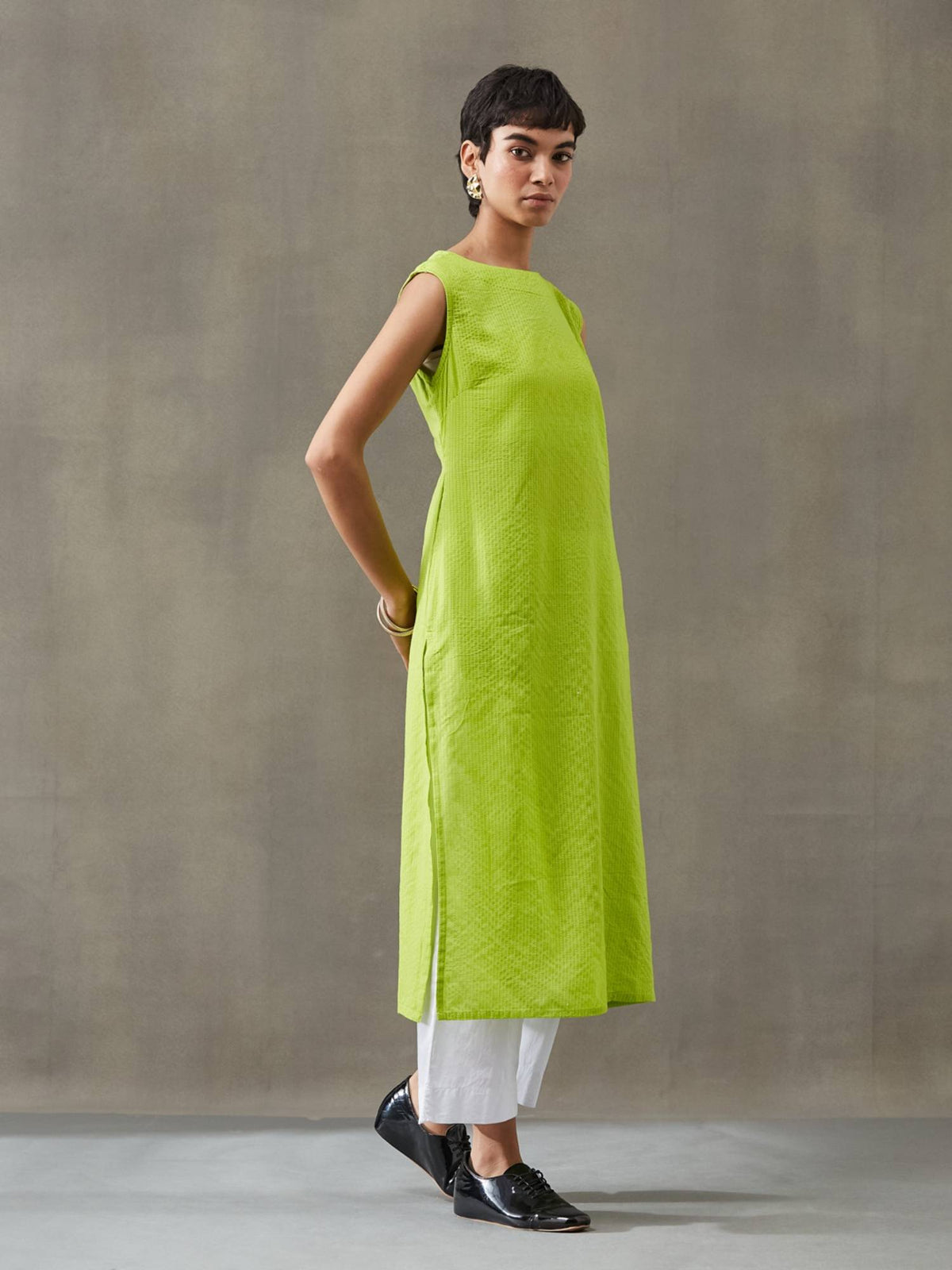 Women Cotton Thread Work Straight Kurt | FY93 - view 49