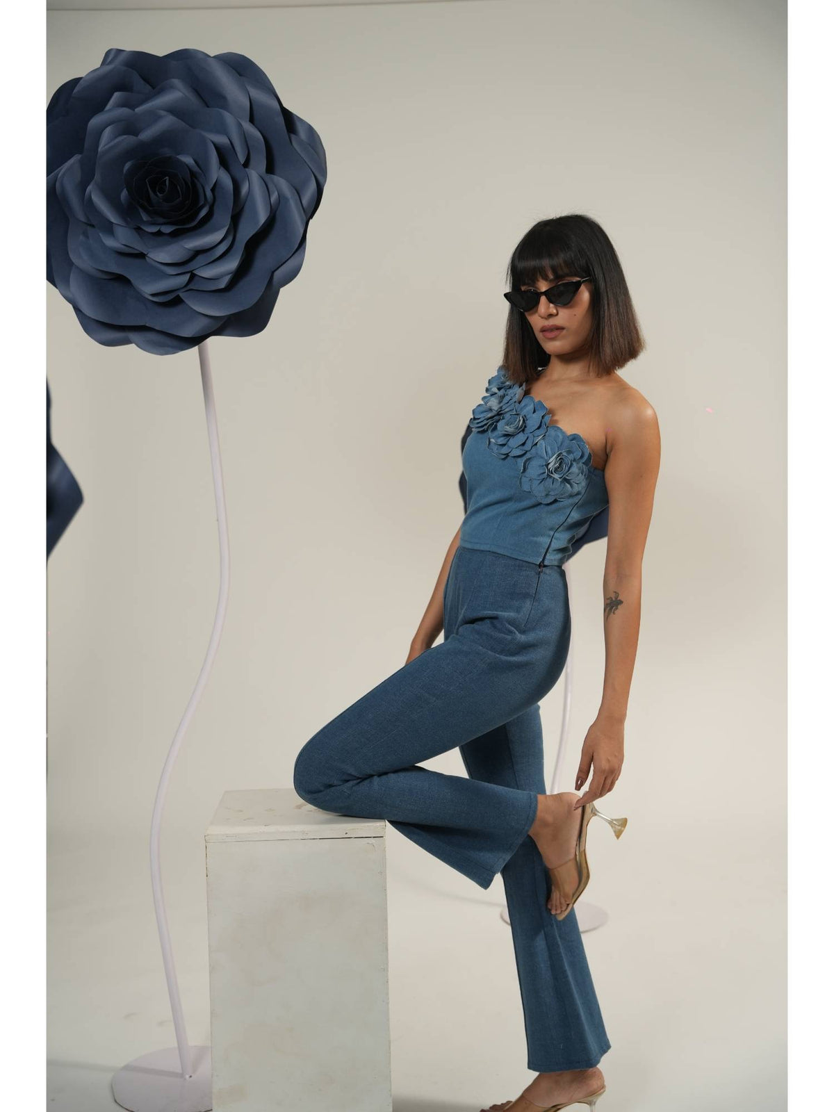 Blue Bloom One-Shoulder Denim Crop Top | CT61 - view 5