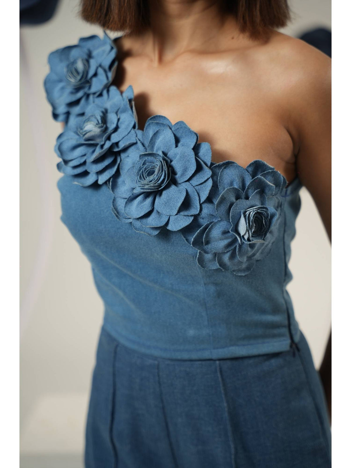 Blue Bloom One-Shoulder Denim Crop Top | CT61 - view 6